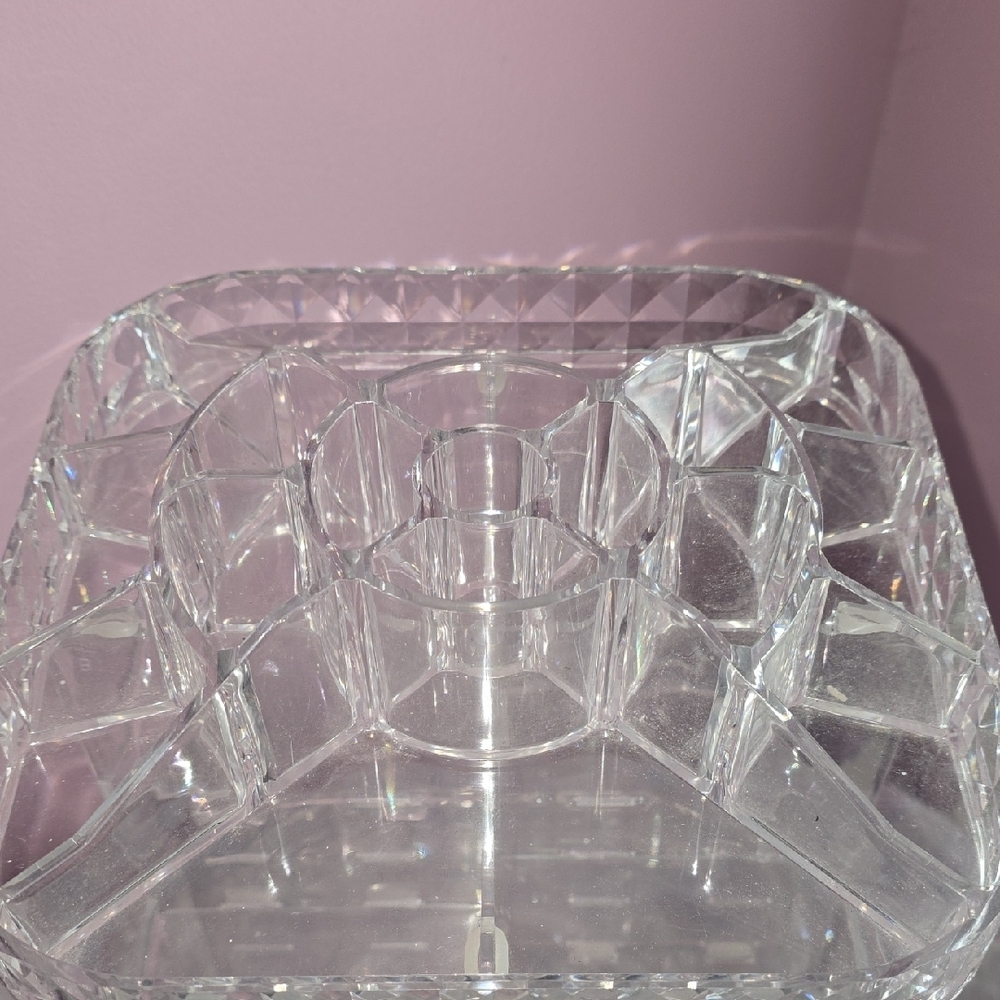 Clear Rotating Organizer - Picture 3 of 7